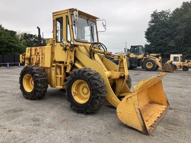 WHEEL LOADER — Auction (lot 8460-177)