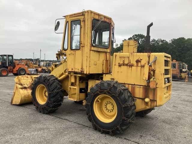 WHEEL LOADER — Auction (lot 8460-177)