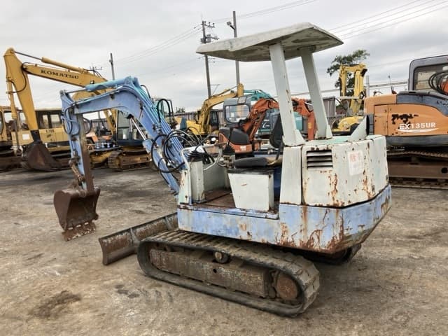 MINI EXCAVATOR — Auction (lot 8460-180)