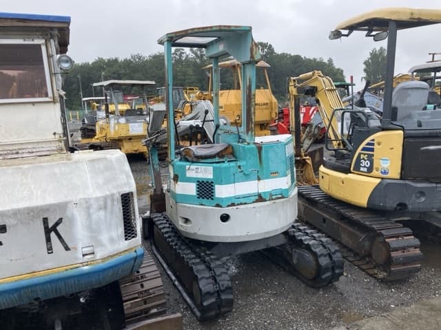 MINI EXCAVATOR — Auction (lot 8460-1818)