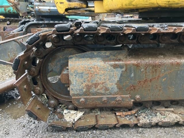 MINI EXCAVATOR — Auction (lot 8460-1821)