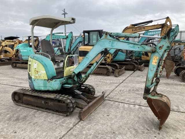 MINI EXCAVATOR — Auction (lot 8460-185)