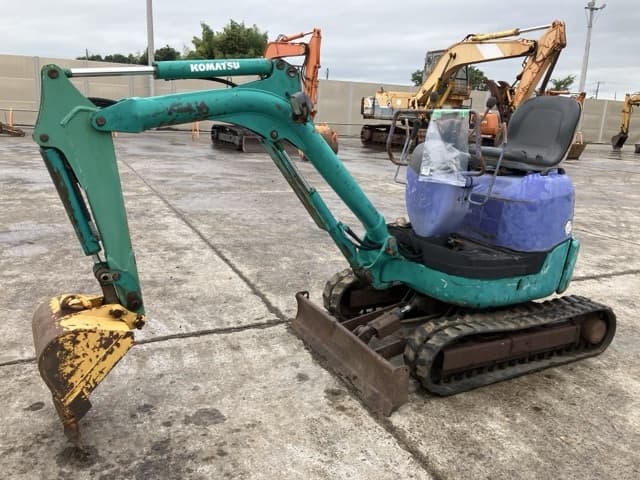 MINI EXCAVATOR — Auction (lot 8460-188)