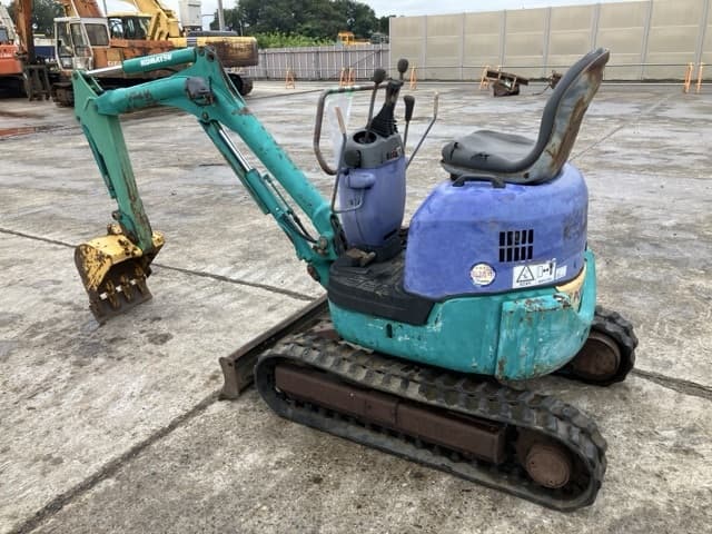 MINI EXCAVATOR — Auction (lot 8460-188)