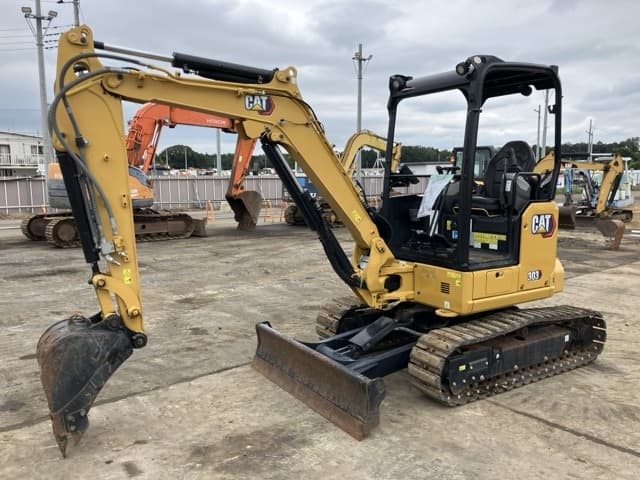 MINI EXCAVATOR — Auction (lot 8460-193)