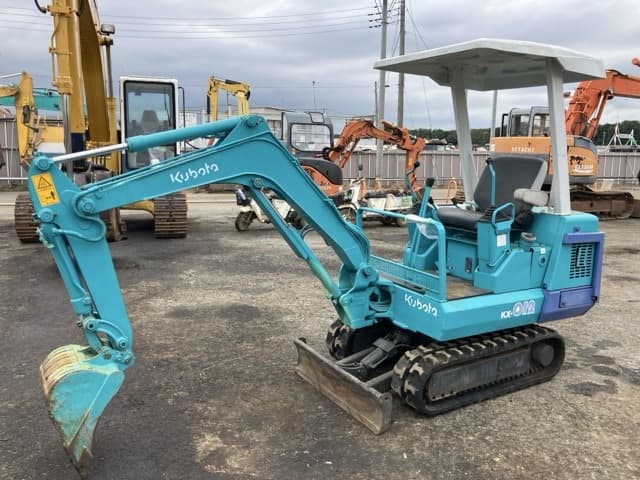 MINI EXCAVATOR — Auction (lot 8460-195)