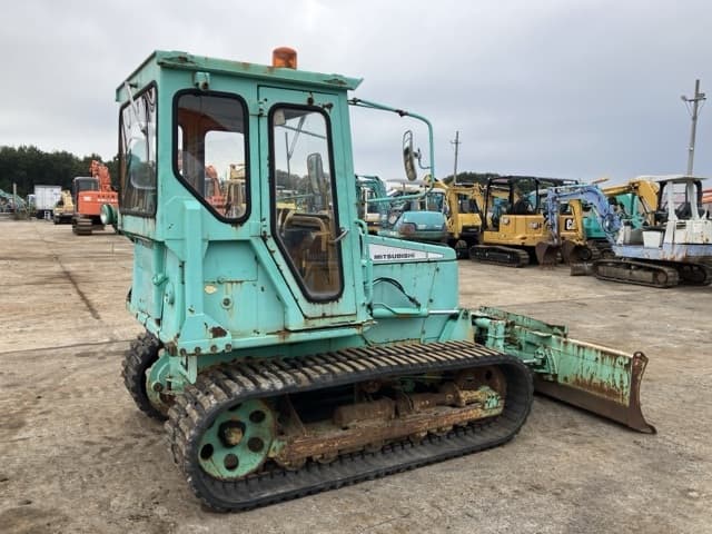 Bulldozer — Auction (lot 8460-196)