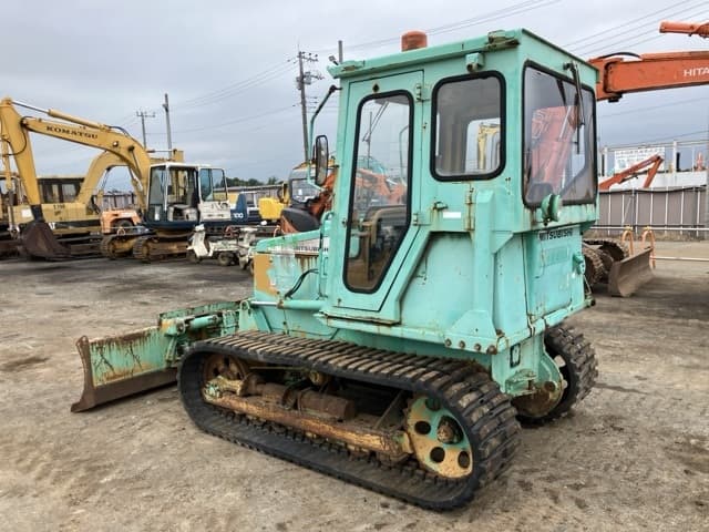 Bulldozer — Auction (lot 8460-196)
