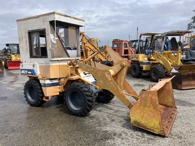 MINI WHEEL LOADER — Auction (lot 8460-200)