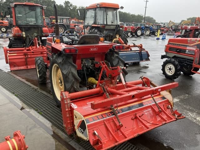 Tractor — Auction (lot 8460-2016)