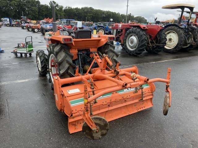 Tractor — Auction (lot 8460-2021)