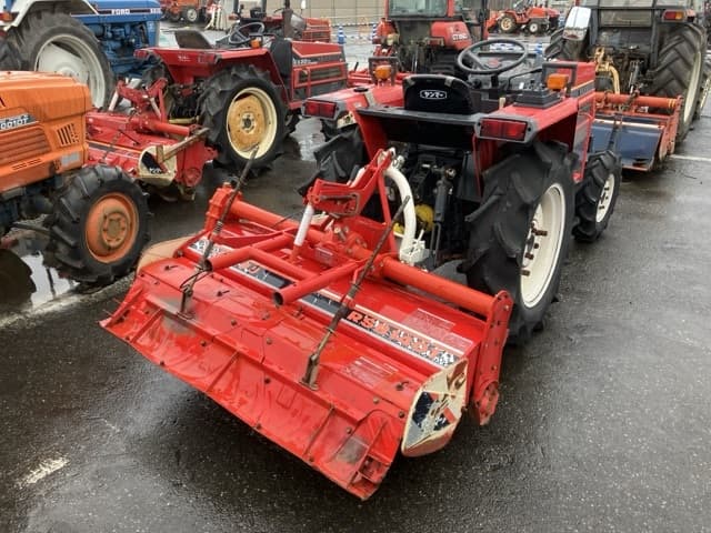 Tractor — Auction (lot 8460-2024)