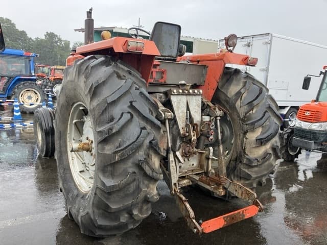 Tractor — Auction (lot 8460-2025)