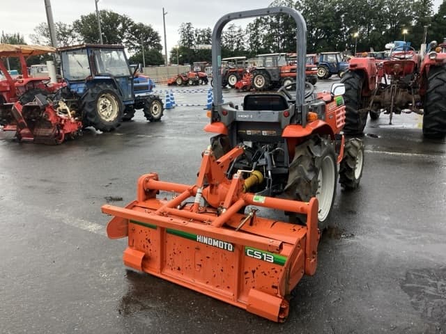 Tractor — Auction (lot 8460-2027)