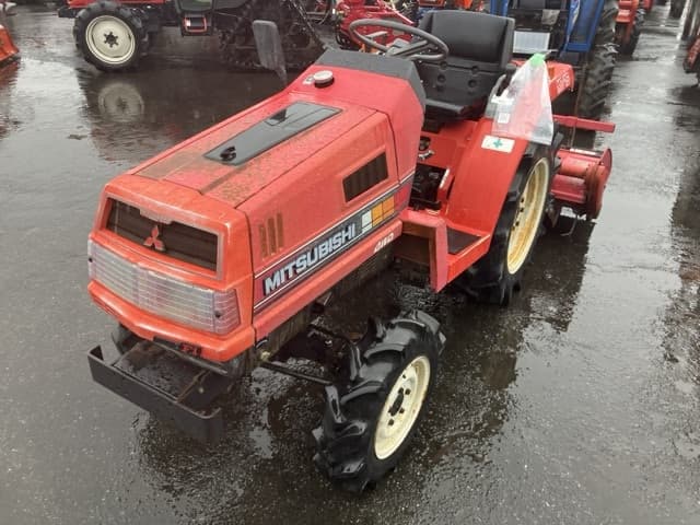 Tractor — Auction (lot 8460-2032)