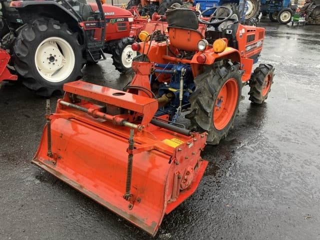 Tractor — Auction (lot 8460-2036)
