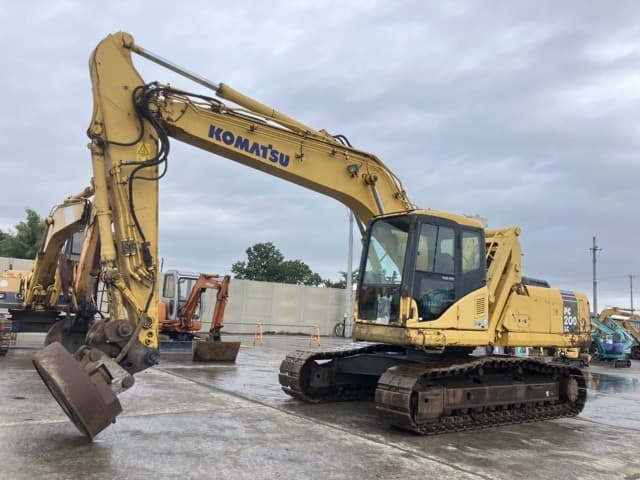 EXCAVATOR — Auction (lot 8460-204)
