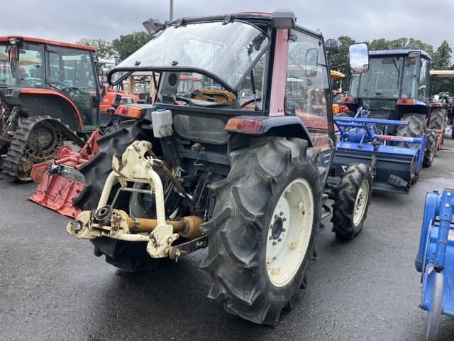 Tractor — Auction (lot 8460-2040)