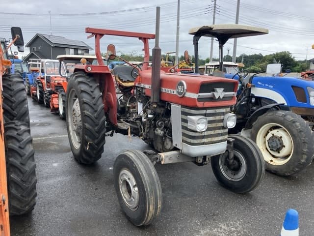 Tractor — Auction (lot 8460-2047)