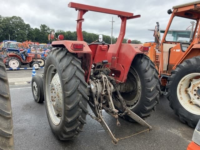 Tractor — Auction (lot 8460-2047)