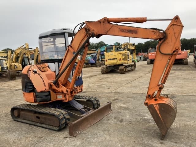 MINI EXCAVATOR — Auction (lot 8460-205)