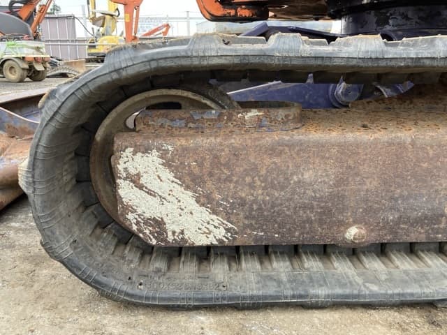 MINI EXCAVATOR — Auction (lot 8460-205)