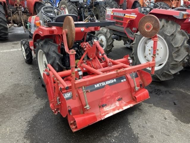Tractor — Auction (lot 8460-2051)