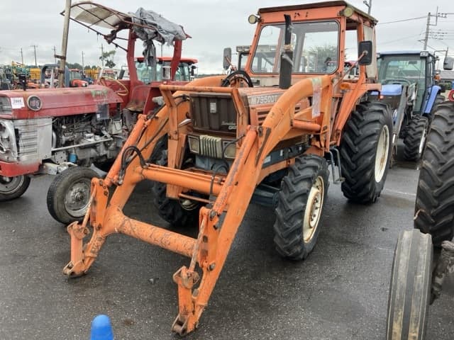 Tractor — Auction (lot 8460-2053)