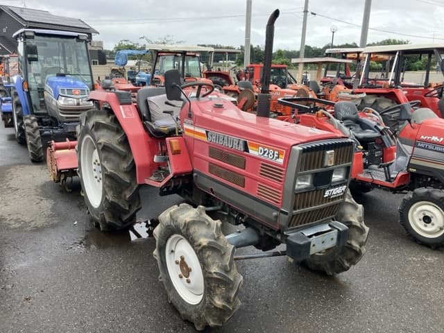 Tractor — Auction (lot 8460-2058)