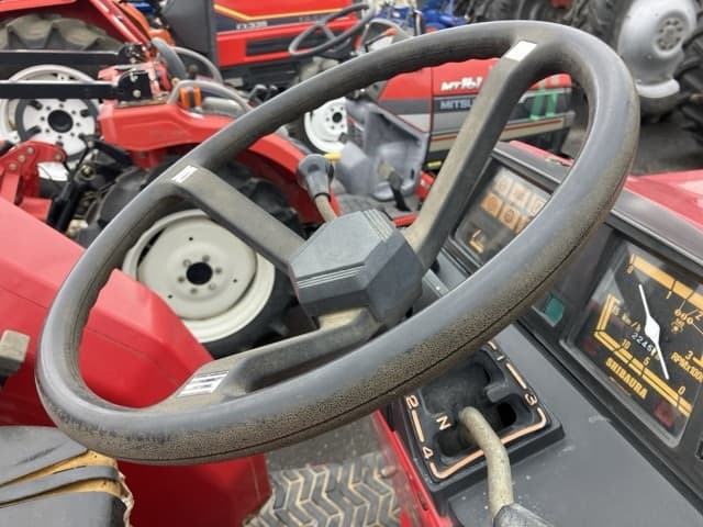 Tractor — Auction (lot 8460-2058)