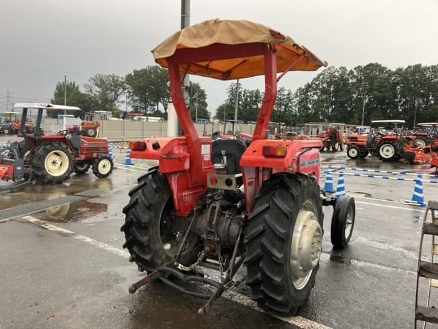 Tractor — Auction (lot 8460-2065)