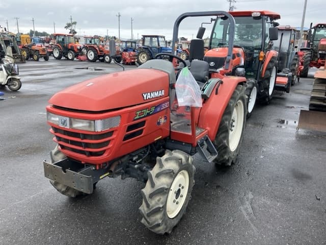 Tractor — Auction (lot 8460-2070)