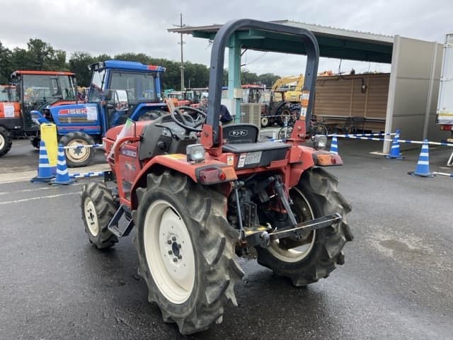 Tractor — Auction (lot 8460-2070)