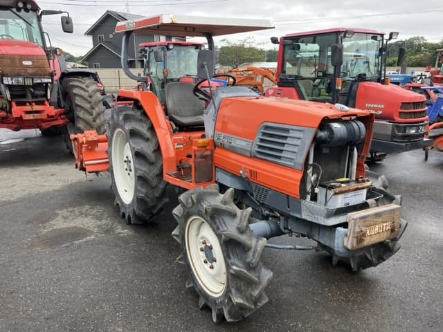 Tractor — Auction (lot 8460-2086)