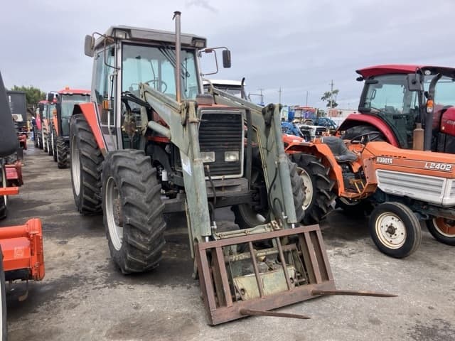 Tractor — Auction (lot 8460-2095)