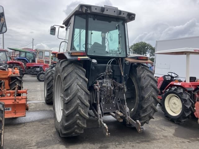 Tractor — Auction (lot 8460-2095)