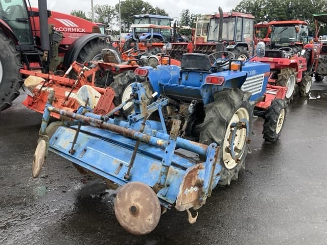 Tractor — Auction (lot 8460-2097)
