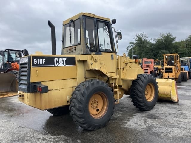 WHEEL LOADER — Auction (lot 8460-210)