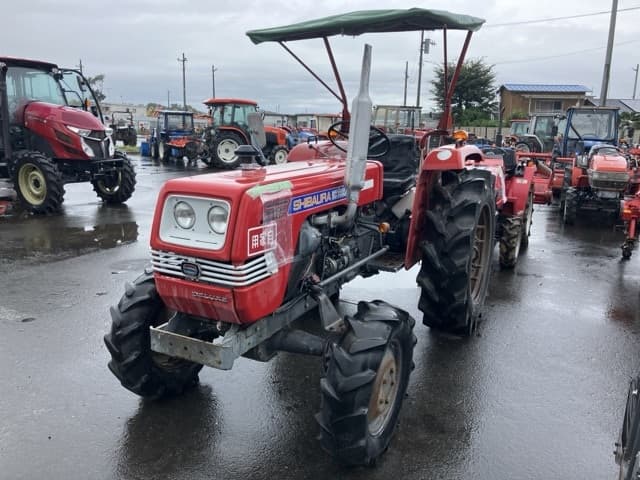 Tractor — Auction (lot 8460-2100)