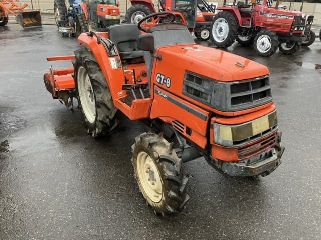 Tractor — Auction (lot 8460-2101)