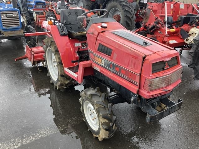 Tractor — Auction (lot 8460-2104)