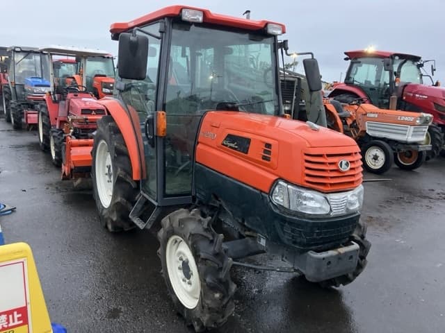 Tractor — Auction (lot 8460-2109)