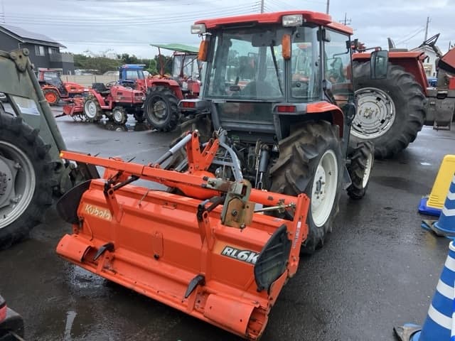 Tractor — Auction (lot 8460-2109)