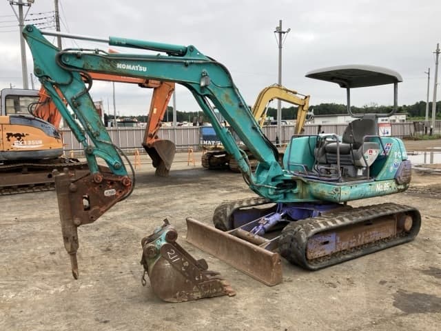 MINI EXCAVATOR — Auction (lot 8460-211)