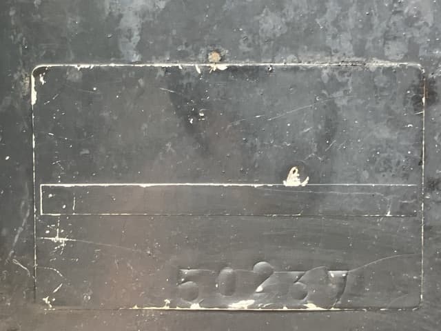 Tractor — Auction (lot 8460-2111)