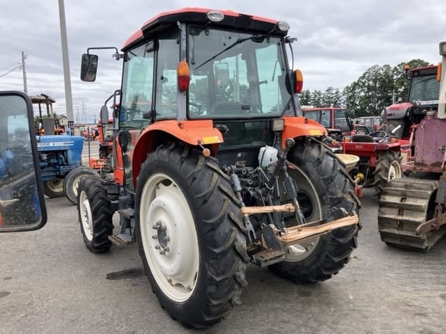 Tractor — Auction (lot 8460-2115)