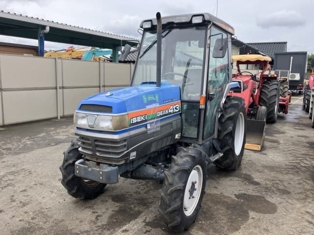 Tractor — Auction (lot 8460-2121)