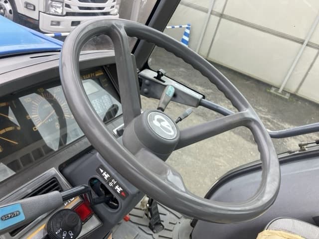 Tractor — Auction (lot 8460-2121)
