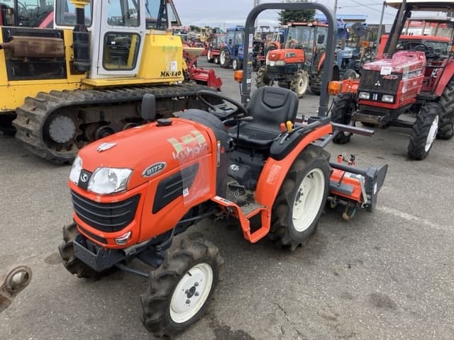 Tractor — Auction (lot 8460-2126)