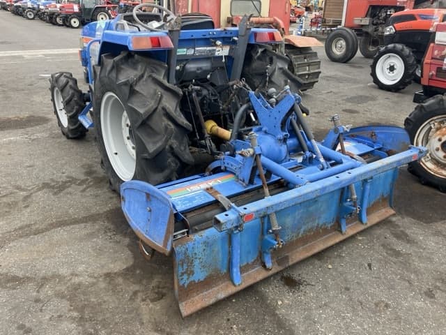 Tractor — Auction (lot 8460-2128)